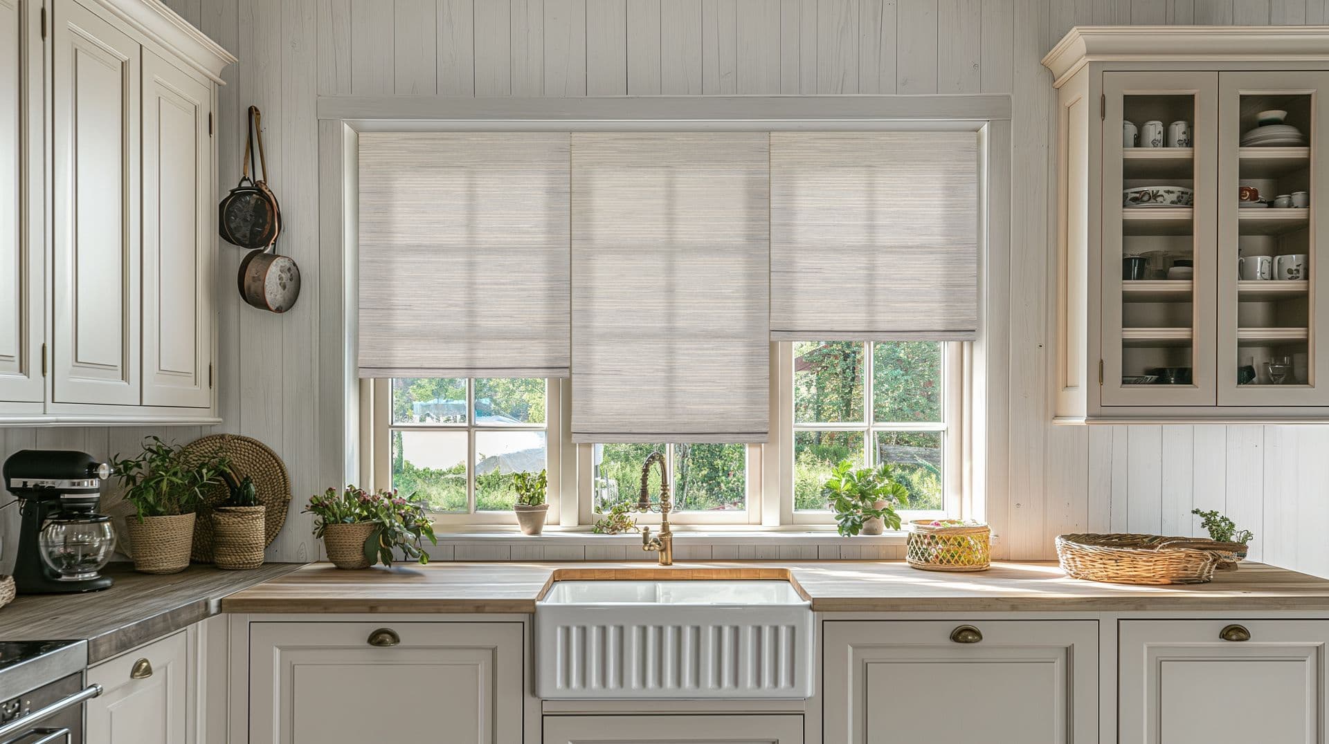 Valance style woven wood shade
